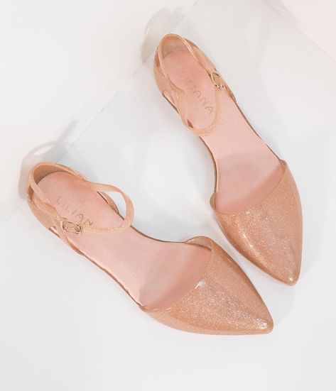 Champagne Sparkle Jelly Pointed Toe d’Orsay Flat Wedding Shoes Ideas, Classy Flats, Fall Wedding Shoes, Flat Wedding Shoes, Beach Wedding Shoes, Shoes Unique, Wedding Shoes Flats, Buy List, Shoes Ideas