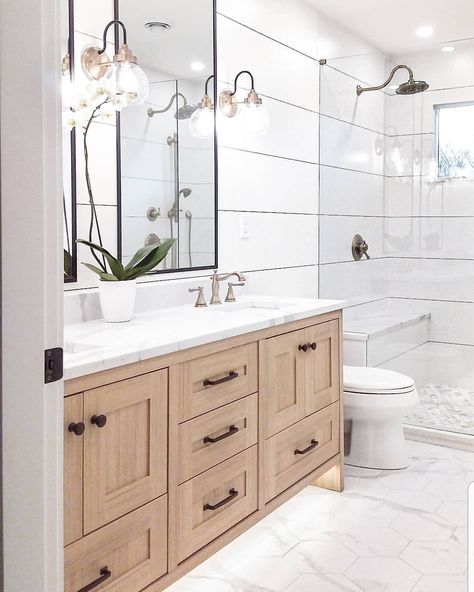 Christy on Instagram: “Client project bathroom REVEAL!! This bathroom design took some extra creativity but I'm very proud of how it turned out...here's…” 2023 Master Bath, Farmhouse Bathroom Design, New House Bathroom, Bathroom Redesign, Modern Farmhouse Bathroom, Clinic Design, Bathroom Remodel Designs, Bathroom Inspiration Decor, Upstairs Bathrooms