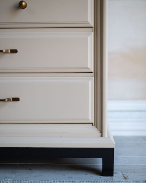 This dresser was painted with my all time favorite paint Wise Owl one hour enamel in the color “Linen” 😍 Swipe to see the before! Beige Painted Dresser, Wise Owl One Hour Enamel, Favorite Paint, Painted Dresser, Wise Owl, All Time, Paint Colors, All About Time, Dresser