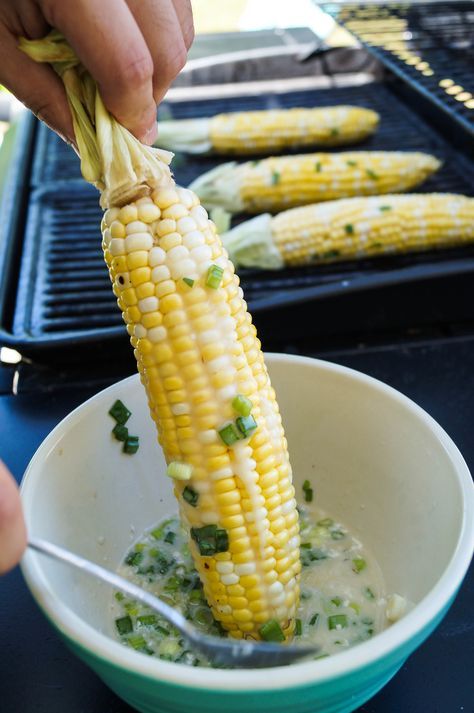 Cambodian Party Food, Cambodian Desserts, Khmer Dessert, Khmer Recipes, Cambodian Recipes, Grilled Corn Recipes, Corn On The Cob Recipe, Cambodian Food, Khmer Food