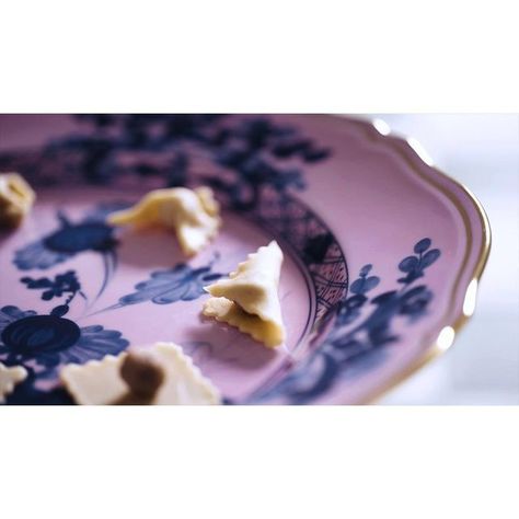 GINORI 1735 on Instagram: "A perfect combination of aesthetic, ethic, passion, local culture and traditions: this is what our Oriente Italiano collection means to Eligo Studio and why they chose it for their “Un Cappelletto in Oriente” short film, created for our third episode of “Designers in the Kitchen”. Eligo Style de la table combines combine centuries of experience of timeless artifacts with the study and design of original objects." Ginori 1735, Painterly Floral, Richard Ginori, Soup Plating, Charger Plates, Dessert Plate, Dinner Plate, Food Styling, Short Film