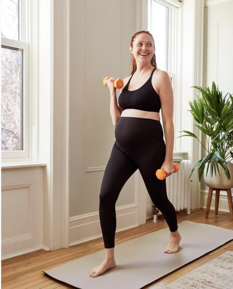 Our first collaboration with our sister brand Walkpop. Rachel’s over-the-belly cut & super-stretchy eco friendly fabric bring *all* the breathable comfort and support you need. From your workouts to your errands, to that pint of ice cream on the couch, our Rachel legging is the perfect addition to your maternity wardrobe With over the belly support for during pregnancy, and light shaping postpartum-- these legging have you covered during pregnancy and long after baby. 😌 Bloom Photoshoot, Photoshoot Clothing, Nursing Sports Bra, Maternity Activewear, Maternity Wardrobe, Pregnancy Clothes, Belly Support, Nursing Wear, Pregnancy Wardrobe