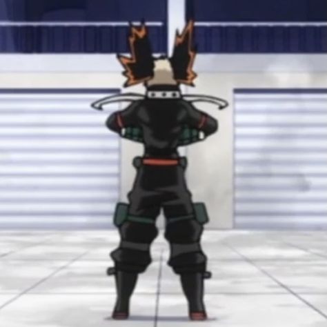 Low Quality Bakugou Manga, Bakugou Small Waist, Bakugou Waist, Bakugo Standing, Bakugo Low Quality, Bakugou Screencaps, Bakugou Manga, Bakugo Katsuki, Katsuki Bakugo