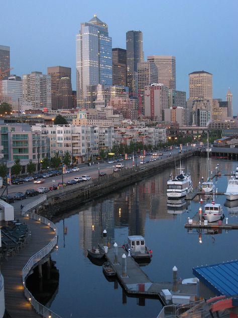 Seattle Waterfront, Evergreen State, Seattle Washington, City Skyline, Washington State, Cairo, Pacific Northwest, Travel Usa, Travel Dreams