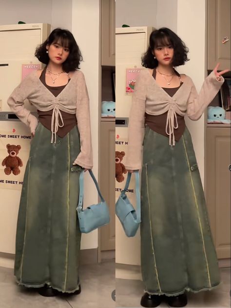 Y2k Maxi Skirt Outfit, Detailed Fashion, Angel Heaven, Maxi Skirt Outfit, Modest Outfit Ideas, Oc Stuff, Hijab Style Casual, Outfit Cute, Womens Fashion Inspiration