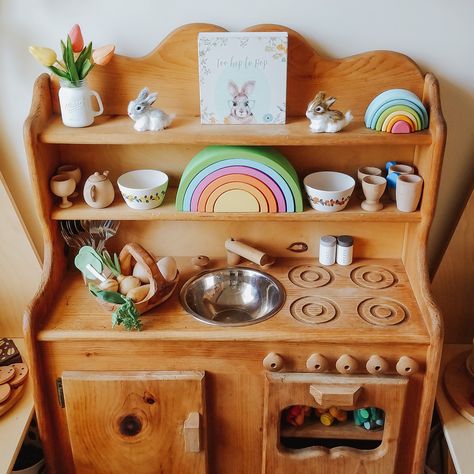 Waldorf Play Kitchen, Waldorf Bedroom Kids, Cottage Core Playroom, Waldorf Playroom At Home, Aesthetic Playroom, Waldorf Bedroom, Waldorf Room, Kitchen Montessori, Waldorf Home