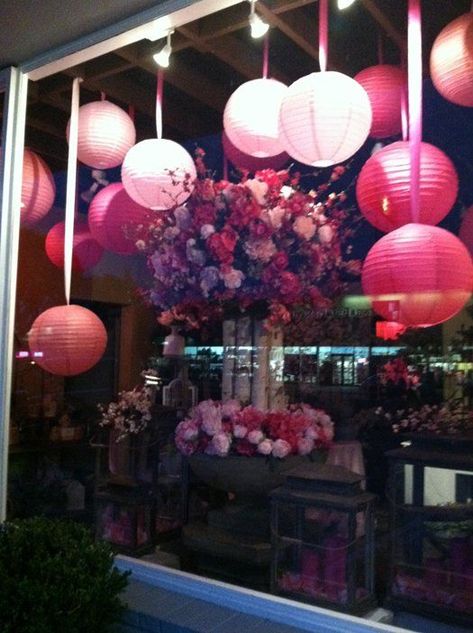 Flower Shop Window, Florist Window Display, Boutique Window Displays, Valentines Window Display, Flower Shop Display, Spring Window Display, Wedding Ceiling Decorations, Pink Lanterns, Flowers Window