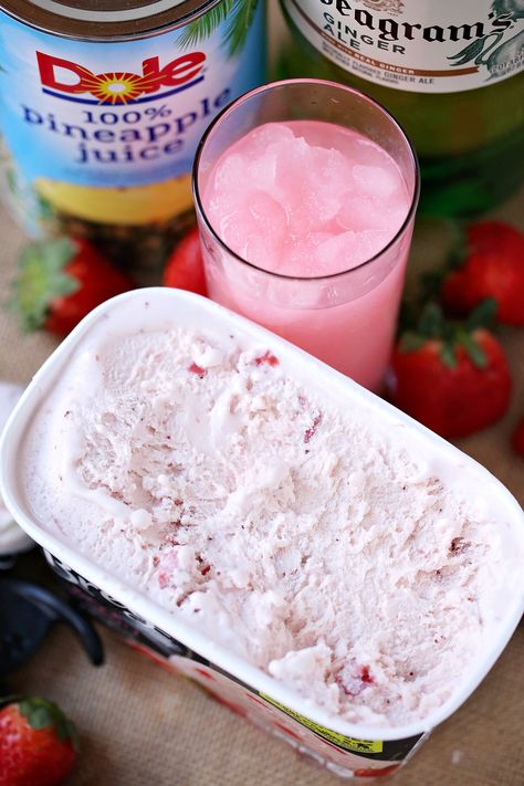 Strawberry Punch Recipes, Italian Cream Soda Recipe, Pink Lemonade Punch, Ice Cream Punch, Strawberry Lemonade Punch, Punch Recipes For Kids, Strawberry Punch, Baby Shower Punch Recipes, Pink Drink Recipes