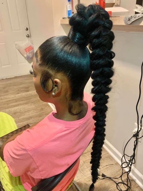 “Told hwr it was my first time but noooo she wanted her hair done sooo mf badly” #hairstyles #haircut #hairstylist Braid Crowns, Ponytail Black Women, Textured Hairstyles, Tan Skin Blonde Hair, Black Ponytail, Gorgeous Braids, High Ponytail Hairstyles, Weave Ponytail Hairstyles, Braids Ponytail