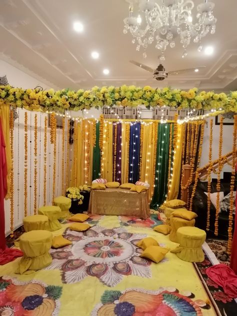 Mehndi Setup, Decor Ideas Birthday, Birthday Decor Ideas, Mehndi Decoration, Home Decor Aesthetic, Wallpaper Girly, Wedding Design Decoration, Decorating Home, Home Decor Quotes