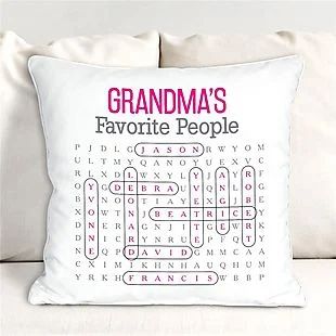 Sewing Pillows Ideas, Birthday Pillow, Creative Tote Bag, Boyfriends Mom Gifts, Gifts 2023, Pillow Projects, Bling Crafts, Personalized Throw Pillow, Word Art Design