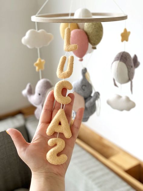 Homemade Baby Mobiles, Nursery Mobile Hanging From Ceiling, Nursery Mobile Girl, Elephant Baby Mobile, Safari Baby Mobile, Felt Baby Mobile, Mobile Ideas, Hanging Crafts, Elephant Mobile