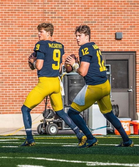 Jj Mccarthy And Girlfriend, Michigan Football Aesthetic, Jj Mccarthy Football Michigan, Jj Mccarthy, Michigan Logo, University Of Michigan Logo, Football Senior Pictures, Mc Carthy, Michigan Go Blue