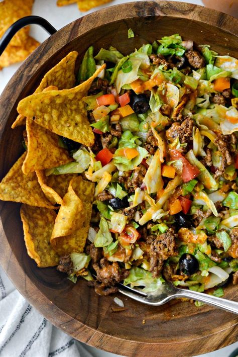 Taco Salad Simple, Meat And Salad Dinners, Taco Salad With Doritos, Homestead Market, Tacos Salad, Beef Taco Salad, Nacho Salad, Taco Salad Recipe Healthy, Healthy Taco Salad