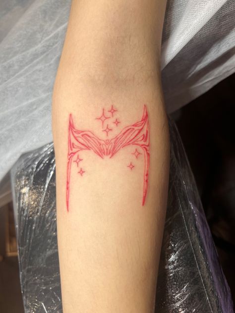 Scarlet witch tattoo Red Scarf Tattoo, Scarlett Witch Tattoo Ideas, Wanda Crown Drawing, Across The Back Tattoo, Elizabeth Olsen Tattoo Ideas, Scarlet Witch Tattoo Minimalist, Wanda Crown Tattoo, Scarlet Witch Crown Drawing, Wanda Tattoo Ideas