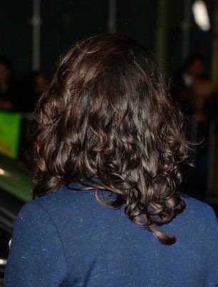 Harry Styles Details, Long Hair Harry, Cleopatra Coleman, Harry Styles Hair, Harry Styles Long Hair, Prince Hair, Naacp Image Awards, S Curl, Avan Jogia