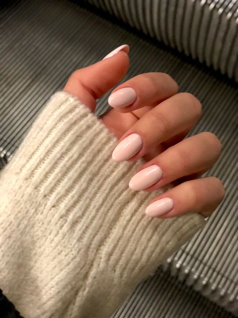 -almond shaped nude nails-
~content is mine Nails Tan Skin Tone, Tan Skin Nails, Nails Tan, Bridesmaid Nails, Bridesmaids Nails, Beige Nails, Nail Colour, Colour Ideas, Almond Shaped