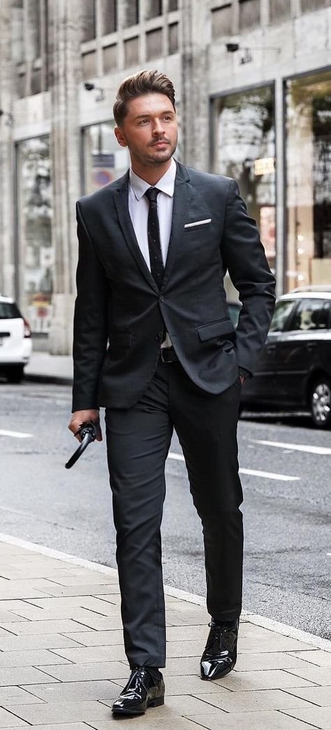 25 Different Ways to Style Office Wear Outfits In 2019 Bae Outfits, Office Outfit Men, Black Suit White Shirt, Men Work Outfits, Mens Photography, Office Wear Outfit, Mens Photoshoot, Mens Office Wear, Poses Men