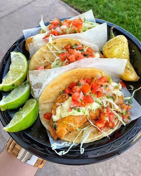 Fish Tacos! from Taco Nazo Healthy Food Habits, Fish Tacos, Food Is Fuel, Fish Dishes, Food Obsession, Healthy Meal Prep, Easy Healthy Recipes, Fish Recipes, Aesthetic Food