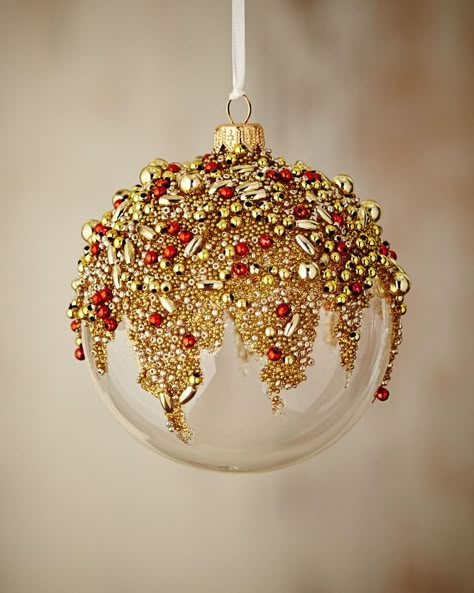 Gold Christmas Ornaments, Elegant Christmas Trees, Golden Red, Red Ornaments, Beaded Christmas Ornaments, Christmas Ornaments Homemade, Christmas Ornament Crafts, Christmas Ornaments To Make, Elegant Christmas