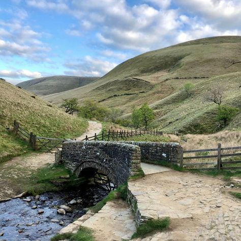 Cat Hotel, Campervan Hire, Stone Steps, Hope Valley, Pet Boarding, Cat Wedding, Jacob's Ladder, Ancient Stone, Over The River