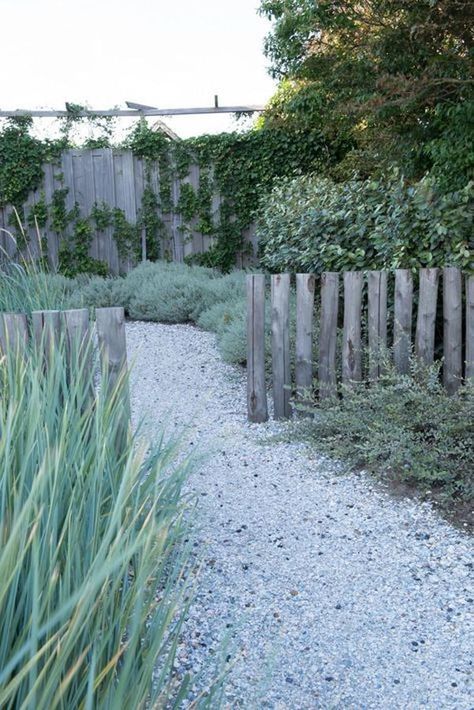 20 Gorgeous Coastal Gardens Like A Paradise | Home Design And Interior Seaside Garden, Coastal Gardens, Garden Types, Native Garden, Vegetable Garden Design, Backyard Fences, Beach Gardens, Interior Garden, Garden Fencing