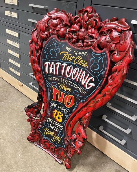 Tattoo Artist Room Decor, Tattoo Shop Lobby Ideas, Gothic Tattoo Shop Interior, Signs For Tattoo Shop, Tattoo Parlor Sign, Tattoo Banner, Tattoo Shop Decor, Unusual Tattoo, Spray Can Art