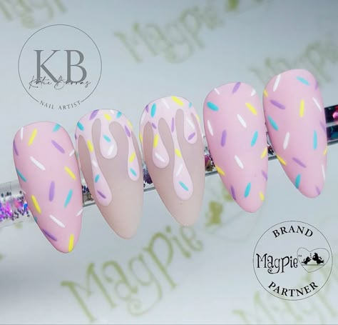 Easy Summer Nail Art, Nail Art Dessin, Winter Nails Designs, Summer Nails Art Designs, Nail Art Designs 2023, Sprinkle Nails, Summer Nail Art Designs, Summer Nails Art, Ice Cream Nails