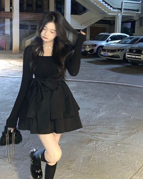 Korean Birthday Dress, Reverse Harem, Folk Dress, Fashion Top Outfits, Trendy Dress Outfits, Casual Day Outfits, Korean Fashion Dress, Mode Kpop, Looks Black