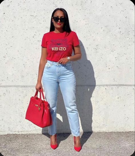 Casual Friday Work Outfits, Friday Outfit For Work, Fashion Assistant, Outfits Juvenil, Zara Bag, Friday Outfit, Pop Of Red, Sassy Outfit, Mint Gold