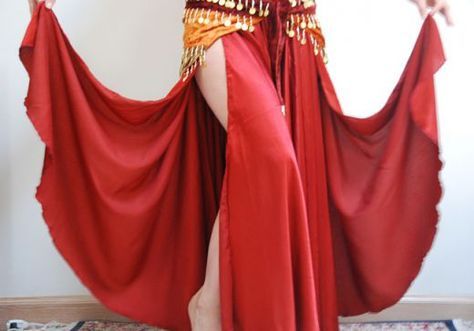 My Husband Loves Me, Belly Dancing Skirt, Belly Dance Costumes Diy, Dancing Couple Silhouette, Dancing Skirt, Diy Skirts, Skirt Circle, Belly Dance Skirt, Skirt Diy