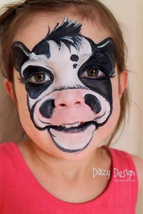 Pintar la cara vaca en DEF deco | Decorar en familia Animal Face Paintings, Face Painting Tutorials, Cow Costume, Face Painting Easy, Kids Face Paint, Cow Face, Face Painting Halloween, Face Painting Designs, Halloween Make Up