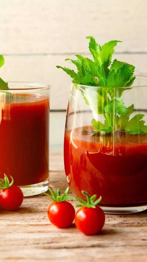 10 cholesterol friendly drinks to boost heart health To Lower Cholesterol, Lower Ldl Cholesterol, Homemade Juice, Improve Heart Health, Reduce Cholesterol, Dairy Free Options, Natural Juices, Healthy Eating Tips, Lower Cholesterol