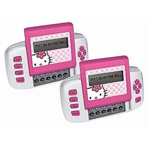 Text messager Hello Kitty Text, Hello Pretty, Friends Characters, Hello Kitty Pictures, Hello Kitty Collection, Walmart Canada, Kids Store, Toys R Us, Hello Kitty Wallpaper