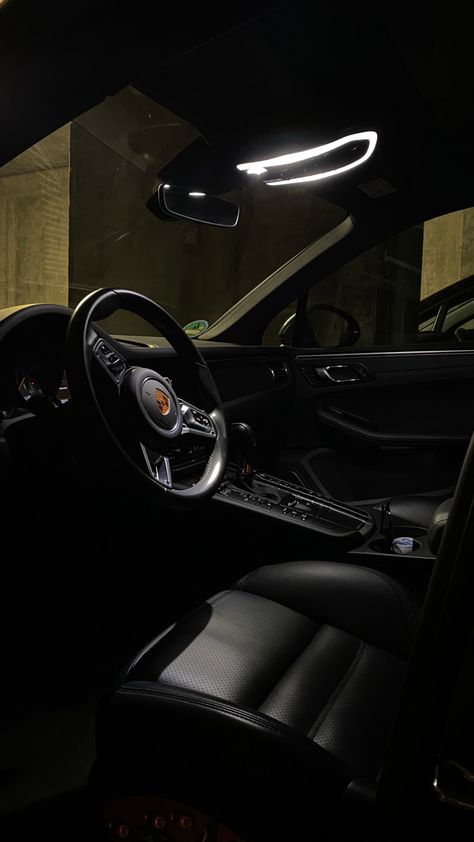 Black Porsche Macan, Porsche Macan Aesthetic, Nicest Cars, Porsche Macan Interior, Porsche Macan Gts, Cars Interior, Black Porsche, Marrakech Travel, Building Aesthetic