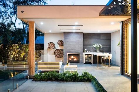 Stylish Outdoor Storage Solutions, Attractive Firewood Storage Ideas Modern Outdoor Living Space, Modern Outdoor Living, Contemporary Patio, Pergola Design, Outdoor Entertaining Spaces, Outdoor Heaters, Lounge Design, Backyard Inspo, Outdoor Entertaining Area