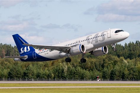 SAS Scandinavian Airlines Airbus A320 neo EI-SIP Sas Airlines, A320 Neo, Scandinavian Airlines, Airbus A320, Civil Aviation, Aircraft Pictures, Airlines, Aircraft, Travel