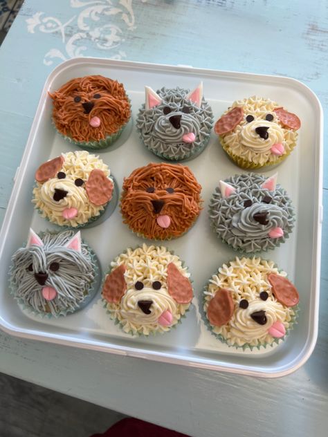 Cupcakes Bonitos, Puppy Cupcakes, Animal Cupcake, Cupcake Inspiration, Dog Cupcakes, Animal Cupcakes, How To Make Cupcakes, Easter Cake, Mini Cake