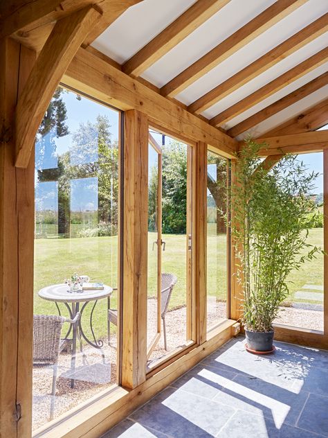 Sunroom Renovation, Small House Extensions, Extension Veranda, Glass Porch, Cottage Extension, Oak Frame House, Oak Framed Buildings, Garden Room Extensions, Glass Extension