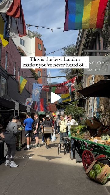 A Lady in London on Instagram: "This is the best London market you’ve never heard of. It’s only a short walk from Borough Market, and it’s worth a special trip for its range of food stalls, shops, restaurants, and bars.

You can see more of Maltby Street Market on my blog. Head to the link in my bio, @aladyinlondon, and use the search box to find my blog post about it. ✨

#london #londonmarket #londonmarkets #southlondon #londonfoodie #maltbystreetmarket #bermondsey" Street Food London, London Visit, London Market, Christmas 2025, Walks In London, Borough Market, London Food, Airplane Mode, Food Stall