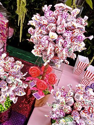 Classic Events By Kris: Lollipop Tree: How To  Will be making something like this Lollipop Centerpiece, Candy Topiary, Topiary Centerpieces, Blow Pop, Candy Trees, Lollipop Tree, Candy Arrangements, Candy Centerpieces, Blow Pops