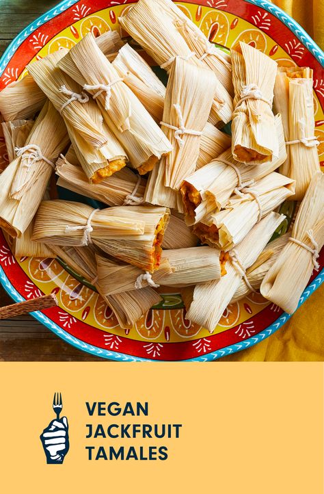 Jackfruit Tamales, Vegan Tamales, Canned Jackfruit, Healthy Vegan Diet, Pumpkin Syrup, Vegan Casserole, Forks Over Knives, Cooking Courses, Loaded Baked Potatoes