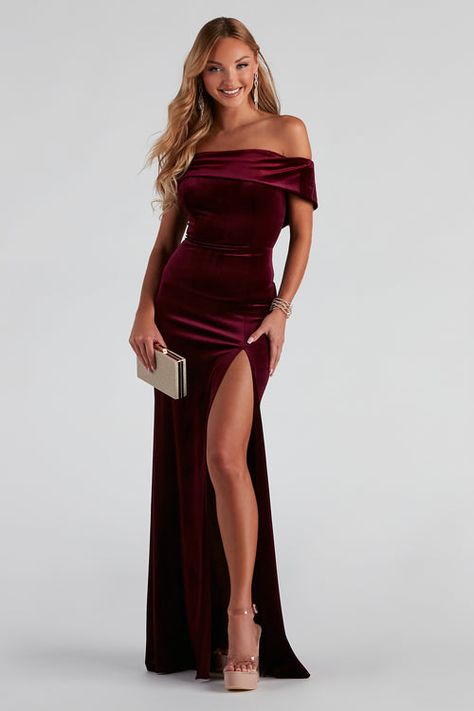 Formal Dresses & Gowns | Long to Short Formal Dresses | Windsor Long Velvet Dress, Velvet Formal Dress, Damas Dresses, Homecoming Outfits, Long Midi Dress, Windsor Dresses, Adhesive Bra, Green Prom Dress, Pink Prom Dresses