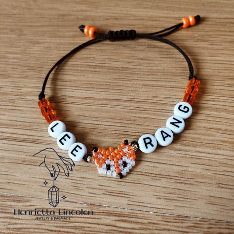 Fox lee rang Fox Bracelet, Fox Ring, Bullet Journal Quotes, Journal Quotes, Beaded Rings, Fox, Bullet Journal, Bracelet, Beads