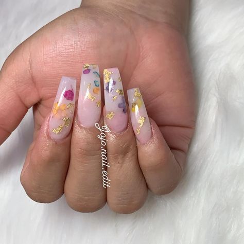 Jojo.nail.edit on Instagram: “My Inspiration was a MILK BATH with flowers 🌸🌻🌷🌺🌼 . . . . . #nails #nailart #milkbathphotography #milkbath #milkflowers #aznails…” Flower Bath Nails, Milk Bath With Flowers, Bath With Flowers, Mixed Nails, Milk Bath Nails, Bath Nails, Nail Options, Future Nails, Edit On Instagram