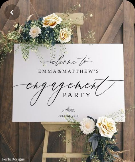 Engagement Welcome Sign, Shower Frame, Engagement Party Decorations Diy, Photo Prop Frame, Backyard Engagement Parties, Engagement Party Planning, Rustic Party Decor, Wedding Photo Prop, Selfie Frame