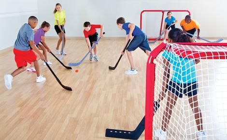 Floor hockey is a great addition to physical education classes! Check out 5 floor hockey games that focus on fundamental skills. Invasion Games Physical Education, Gym Class Ideas, Invasion Games, Floor Hockey, Pe Games Elementary, Adapted Pe, Gym Games For Kids, Elementary Physical Education, Elementary Pe