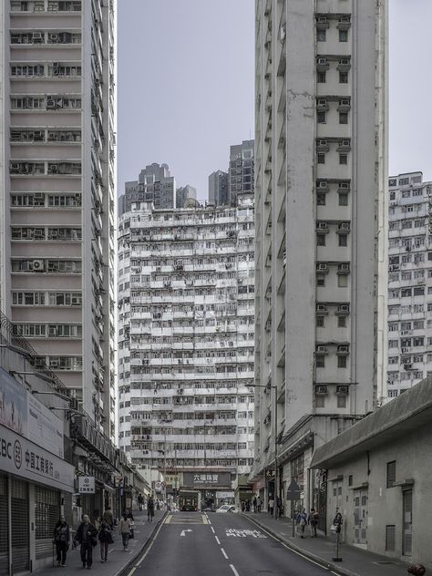 Sky Line, Brutalism Architecture, Sci Fi Environment, Unusual Buildings, City Sky, Concrete Building, Urban Modern, Cyberpunk City, Walled City