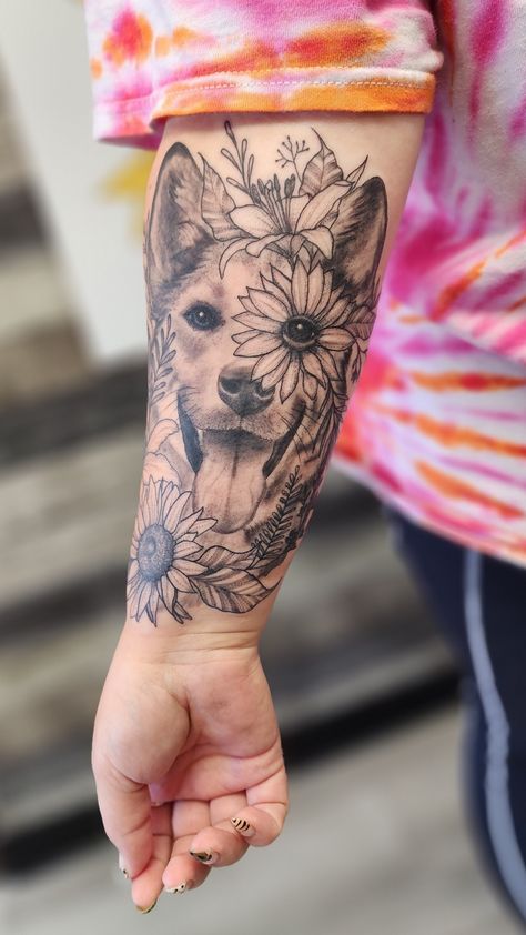 Husky Flower Tattoo, Dog Tattoo Sleeve Ideas, Floral Pet Tattoo, Husky Portrait Tattoo, Dog With Flowers Tattoo, Dog Color Tattoo, Dog Floral Tattoo, Dog And Flower Tattoo, Blue Heeler Tattoo