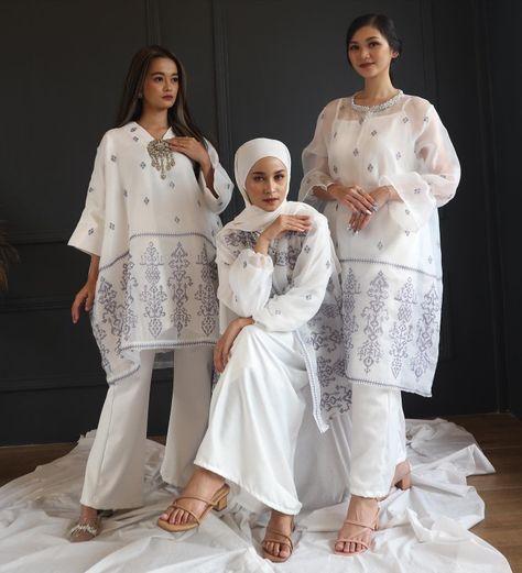 Eid Fitri Outfit, Eid Dress Ideas, Ootd Kebaya, Raya Outfit, Lebaran Outfit, Raya Dress, Dress Muslim Modern, Kondangan Outfit, Online Shopping Sites Clothes